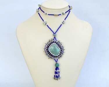 제목이 "Ethnic style amazon…"인 디자인 Irena Zelickman로, 원작, 보석류