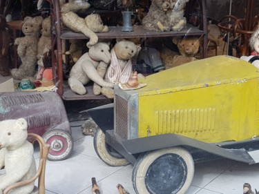 Photographie intitulée "Des jouets 2019 (re…" par Carlos Vieira, Œuvre d'art originale, Photographie non manipulée