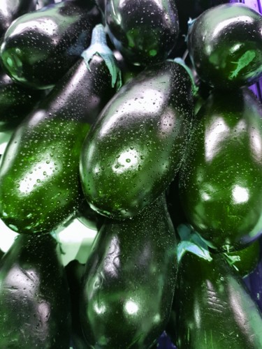 Photographie intitulée "Aubergines Nuance 2…" par Carlos Vieira, Œuvre d'art originale, Photographie non manipulée