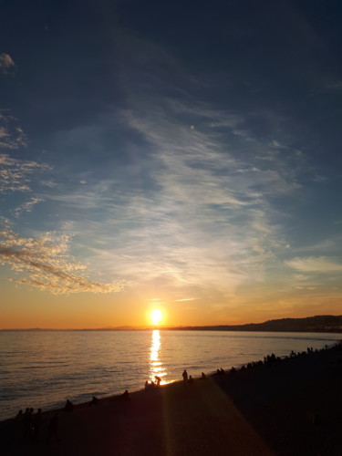 Photographie intitulée "Nice Baie des Anges…" par Creasoize, Œuvre d'art originale, Photographie numérique
