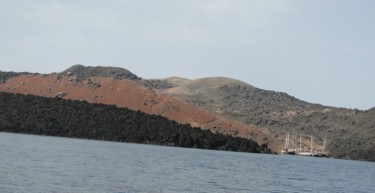Fotografia intitolato "coulées de lave du…" da Anne Marie Mermet, Opera d'arte originale, Fotografia non manipolata