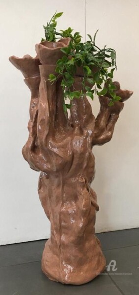 Sculptuur getiteld "Arbre germoir à muc…" door Moune Céramique, Origineel Kunstwerk, Klei