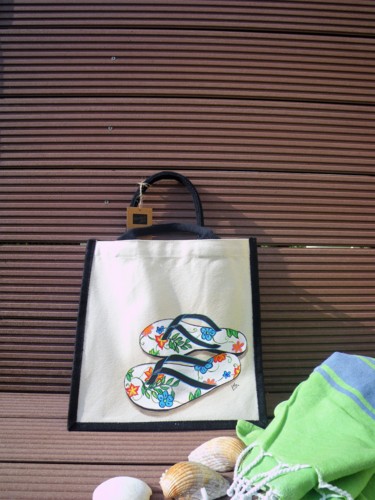 Beach holidays! Design intitulée "Beach holidays!" par Nora Leynadier, Œuvre d'art originale, Accessoires