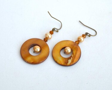 Design titled "Pearly geometry ear…" by Irena Zelickman, Original Artwork, Jewelry