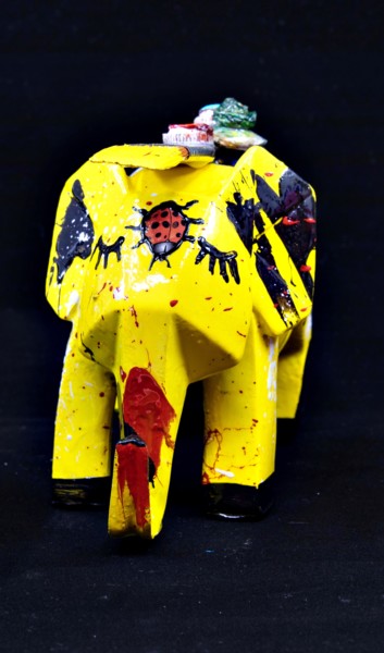 Elephant jaune