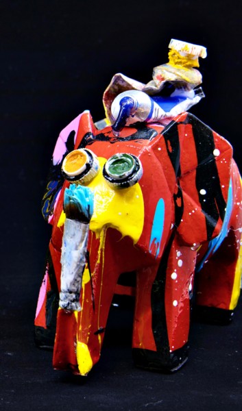 Elephant Rouge