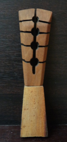 Sculpture intitulée "by the buste !" par Sebastien Riga, Œuvre d'art originale, Bois