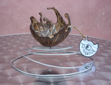 Design titled "CoccoWawe" by Giampaolo Bazzoni, Original Artwork, Accessories
