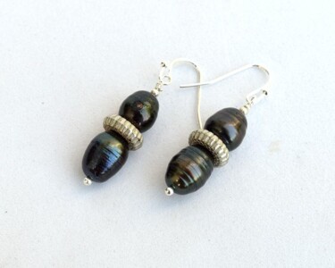 Design titled "Black pearls earrin…" by Irena Zelickman, Original Artwork, Jewelry