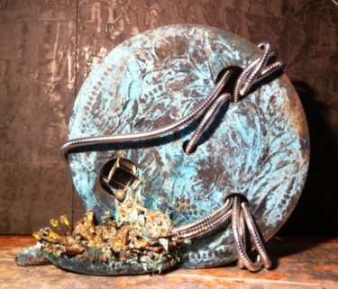 Disque mémoriel trouvé en Ludopie Sculptuur getiteld "Disque mémoriel tro…" door Phélix Ludop, Origineel Kunstwerk, Hout