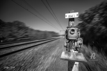 Photographie intitulée "URGENCE" par Philippe Nannetti, Œuvre d'art originale, Photographie numérique
