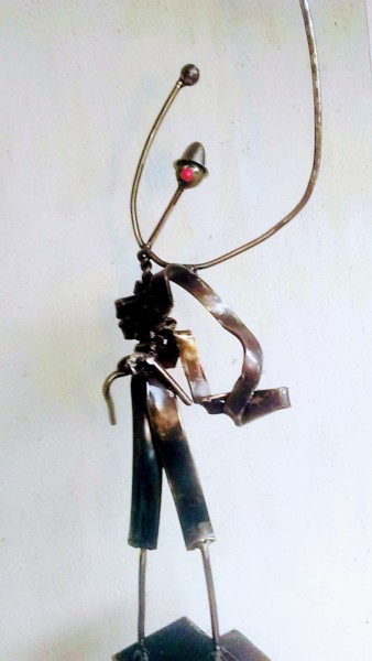 Sculpture intitulée "clown" par Christian Canivenc, Œuvre d'art originale, Métaux