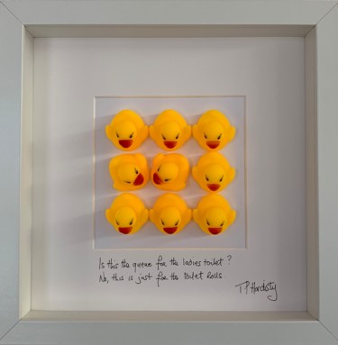 Malarstwo zatytułowany „Is this the queue f…” autorstwa Tp Hardisty, Oryginalna praca, Kolaże