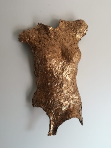Scultura intitolato "Gold" da Licia Trobia, Opera d'arte originale, Metalli