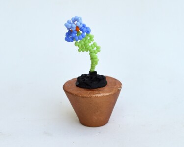 设计 标题为“Potted flower minia…” 由Irena Zelickman, 原创艺术品, 表艺术