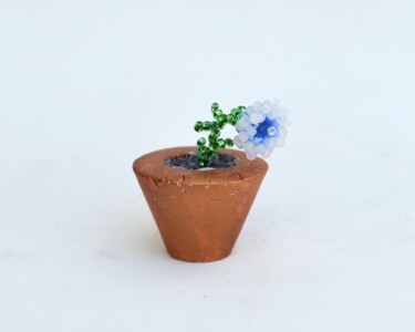 设计 标题为“Potted flower minia…” 由Irena Zelickman, 原创艺术品, 表艺术
