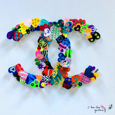 I LOVE COCO ! Collages titled "I LOVE COCO !" by Géraldine G., Original Artwork, Collages Mounted on Wood Panel