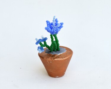 设计 标题为“Potted flower minia…” 由Irena Zelickman, 原创艺术品, 表艺术