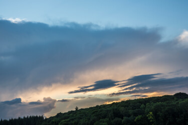 Photography titled "Summer Twilight obe…" by Tatjana Siadova, Original Artwork, Digital Photography