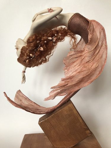 Eng chiroyli jinsiy aloqa onlayn Bir qiz phallus porno bilan yuradi