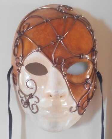Sculpture titled "Capriccio - Solo #A…" by Sandra Sousa, Original Artwork, Paper maché