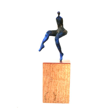 Sculpture femme acrobate bleue en papier bronze Sculpture intitulée "Sculpture femme acr…" par Vanessa Renoux, Œuvre d'art originale, Papier