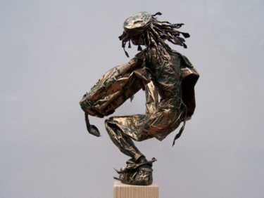 Sculpture intitulée "Kazat Choc  ( vue…" par Anne-Frédérique Ferret, Œuvre d'art originale, Papier
