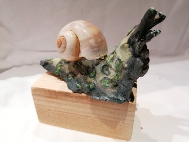 雕塑 标题为“Escargot n°3” 由Sandrine De Zorzi, 原创艺术品, 粘土
