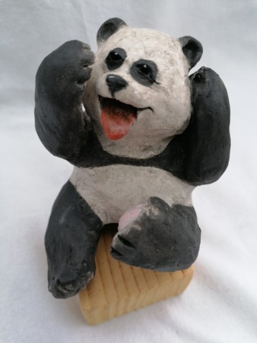 雕塑 标题为“Panda folding” 由Sandrine De Zorzi, 原创艺术品, 粘土