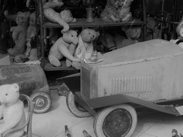 Photographie intitulée "Des jouets 2019 (re…" par Carlos Vieira, Œuvre d'art originale, Photographie non manipulée