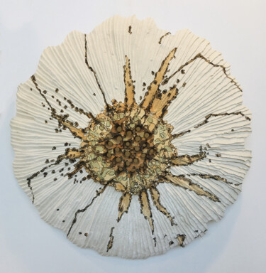Sculpture titled "POLYPIER OCRE" by Vero Reato, Original Artwork, Concrete