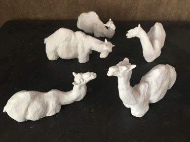 Sculpture intitulée "Troupe de chameaux" par Nicole Boldo, Œuvre d'art originale, Céramique