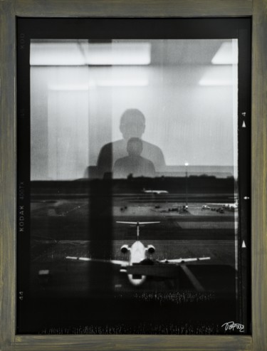 Photography titled "Man with glasses" by Michal Vojkuvka, Original Artwork, Analog photography Mounted on Wood Panel