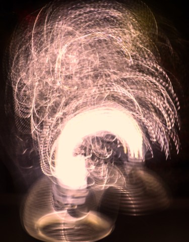 Photographie intitulée "EXPLOSION WORLD" par Gaudi .C, Œuvre d'art originale, Light Painting