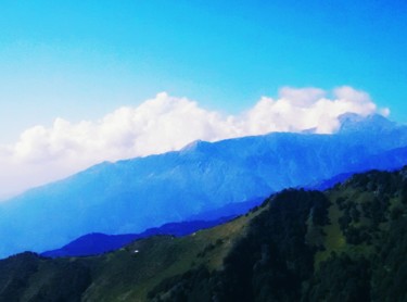 Photography titled "Mountain with clouds" by Munish Mehra, Original Artwork, Digital Photography