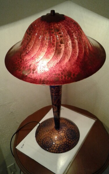 Design intitulée "l'eventuelle" par Ellaoachat, Œuvre d'art originale, Luminaire