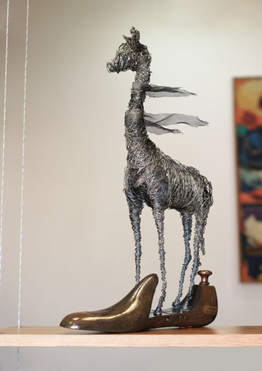 Capitan (50x31x12 1.2kg iron, wood) 雕塑 标题为“Capitan (50x31x12 1…” 由Karen Axikyan, 原创艺术品, 金属