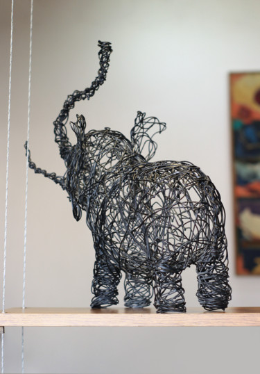 Elephant (45x42x25 1.7kg iron) 雕塑 标题为“Elephant (45x42x25…” 由Karen Axikyan, 原创艺术品, 金属