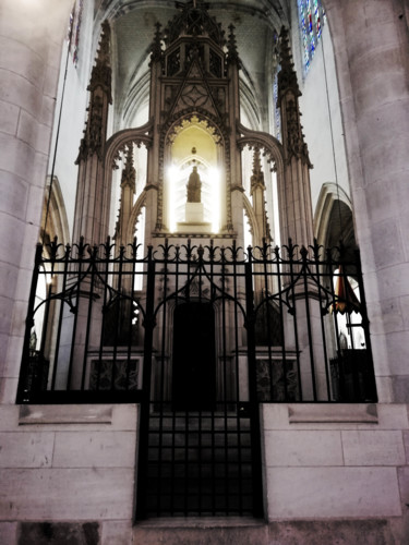 Photography titled "Basilique Notre-Dam…" by Antoine Marelle, Original Artwork, Manipulated Photography