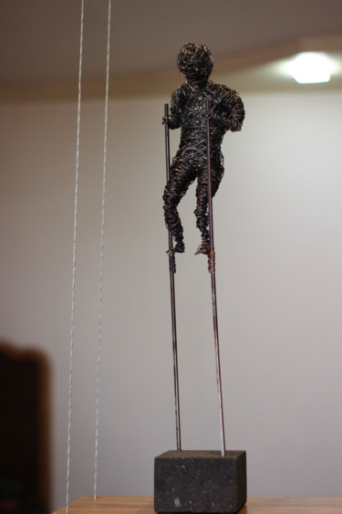 雕塑 标题为“Isolation (60x10x10…” 由Karen Axikyan, 原创艺术品, 金属