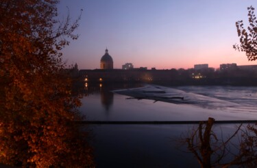 Crépuscule à Toulouse II… Photographie intitulée "Crépuscule à Toulou…" par Philippe Berthier, Œuvre d'art originale, Photographie numérique