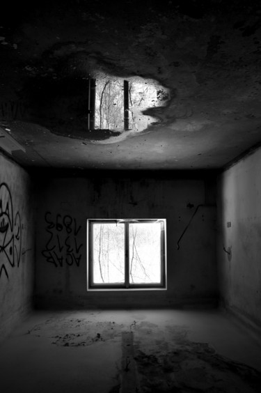 Photography titled "In the sanatorium -…" by Pedro Noir, Original Artwork, Digital Photography Mounted on Wood Stretcher fra…
