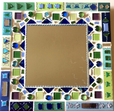 miroir mosaïque "Blue " 35 x 35 cm ambiance bleue Design titled "miroir mosaïque "Bl…" by Odile Maffone Mosaïque Joyeuse, Original Artwork, Mosaic Mounted on Wood Panel