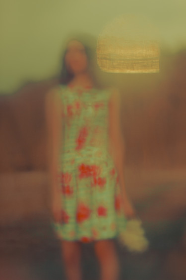 Fotografie getiteld "Walk With Flowers 3" door Alex Grear, Origineel Kunstwerk, Digitale fotografie