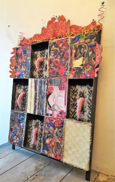 Dita's Boudoir Collages intitulée "Dita's Boudoir" par Marta Castellanos, Œuvre d'art originale, Collages