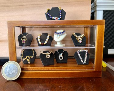 Design titled "Présentoir de bijou…" by Nadine Wandel, Original Artwork, Metals