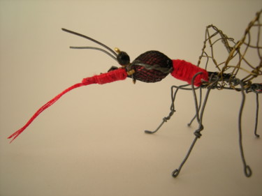 Sculpture intitulée "Détail. No glue !…" par Zampo, Œuvre d'art originale, Plastique