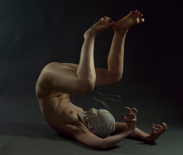 erjp / Figures collection: body parts version - {$M} Fotografia intitulada "erjp / Figures coll…" por Leni Smoragdova, Obras de arte originais, Fotografia de filme Montado em Al…