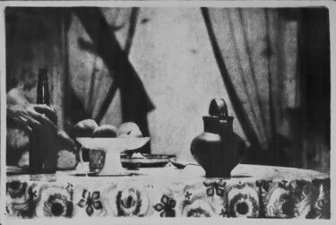 Photographie intitulée "" A table "" par Jean Louis Giudicelli, Œuvre d'art originale, Photographie argentique