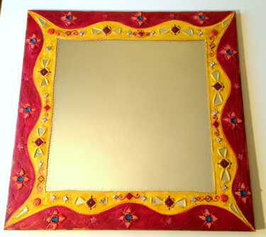 grand miroir mosaïque et peinture "Fraise-Mangue" 85 X 85 cm Design intitulée "grand miroir mosaïq…" par Odile Maffone Mosaïque Joyeuse, Œuvre d'art originale, Mosaïque